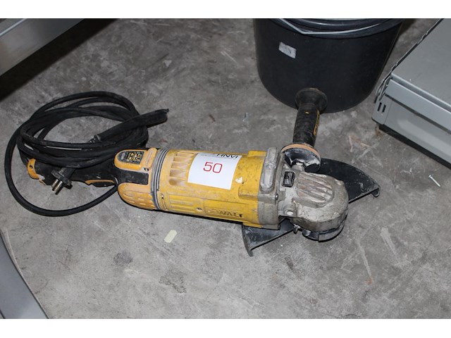 Haakse slijptol dewalt dwe4579 - afbeelding 1 van  2