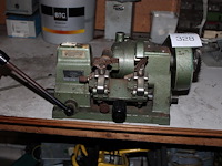Haakse slijptol power plus in box.