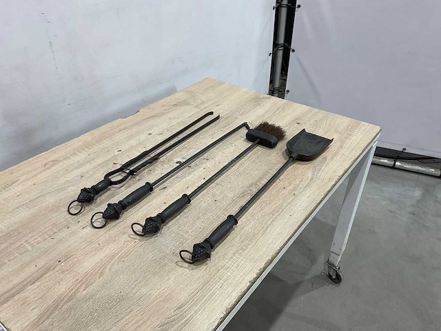 Haard set 4 delig - afbeelding 1 van  6