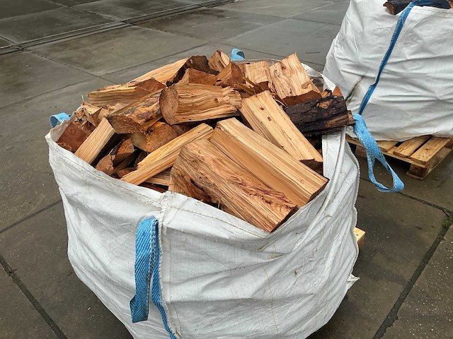 Haardhout in big bag - afbeelding 6 van  9