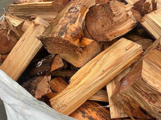 Haardhout in big bag - afbeelding 8 van  9