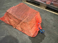 Haardhout in net - afbeelding 5 van  8