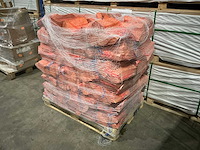 Haardhout in net - afbeelding 1 van  8