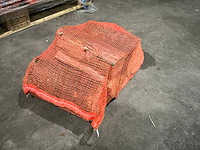 Haardhout in net - afbeelding 7 van  8