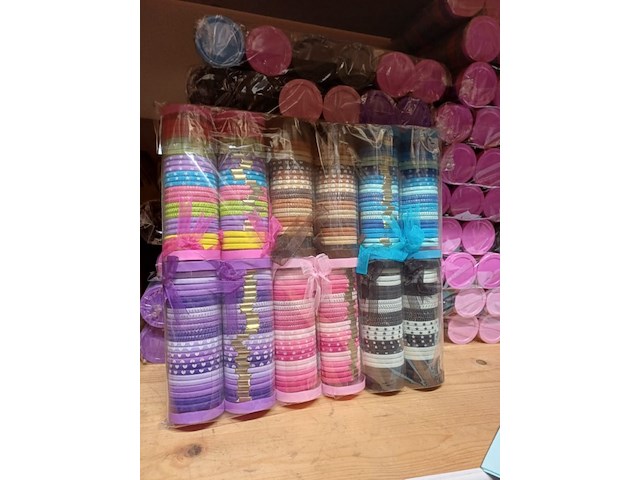 Haarmode in koker 12 kokers mix geleverd op p017 - afbeelding 3 van  3