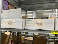 Haarserum, peel off masks en essential oils - afbeelding 5 van  6