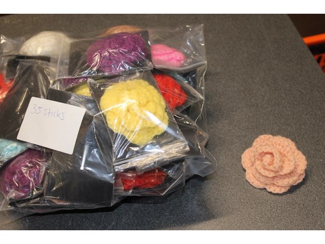 Haarspelt roos, 35 stuksv handgemaakt - afbeelding 1 van  3