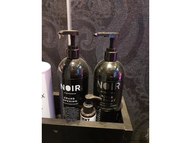 Haarverzorgingsproducten o.a. mr.smith shampoo restore - afbeelding 4 van  6