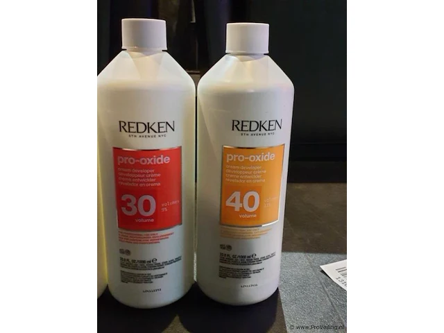 Haarverzorgingsproducten o.a. redken pro-oxide crème ontwikkelaar - afbeelding 5 van  5