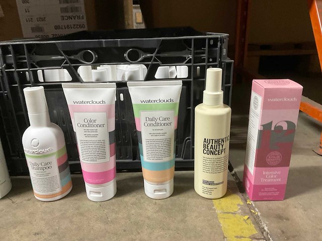 Haarverzorgingsproducten - afbeelding 4 van  5