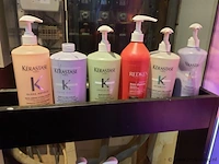 Haarverzoringsproducten o.a. kérastase résistance shampoo bain extentioniste - afbeelding 3 van  4