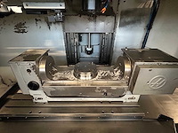 Haas - 2006 - super vf 3sshe - cnc verticaal bewerkingscentrum - afbeelding 10 van  16