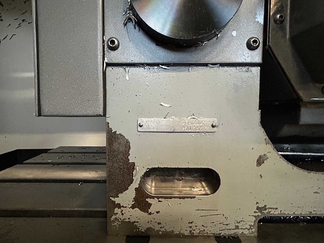Haas - 2006 - super vf 3sshe - cnc verticaal bewerkingscentrum - afbeelding 13 van  16