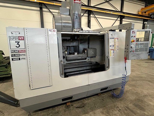 Haas - 2006 - super vf 3sshe - cnc verticaal bewerkingscentrum - afbeelding 5 van  16