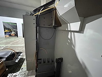 Haas + kawasaki - 2007 - vf-3dhe - verticale machinecentra + laad- ontlaadrobot - afbeelding 19 van  21