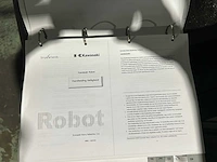 Haas + kawasaki - 2007 - vf-3dhe - verticale machinecentra + laad- ontlaadrobot - afbeelding 2 van  24