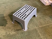 Haba auckland caravan opstap (4x) - afbeelding 1 van  2