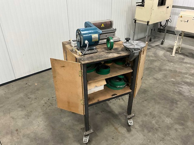 Habasit at-200 belt skiver transportband bewerkingsmachine - afbeelding 1 van  5