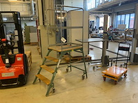 Haca leitern zh 1/367 uw verrijdbare magazijntrap - afbeelding 3 van  3