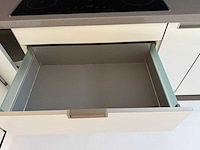 Häcker - keuken met aeg/siemens apparatuur - afbeelding 6 van  32