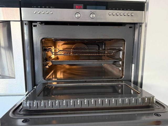 Häcker - keuken met aeg/siemens apparatuur - afbeelding 30 van  32