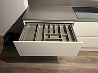 Häcker - keuken met aeg/whirlpool apparatuur - afbeelding 19 van  26