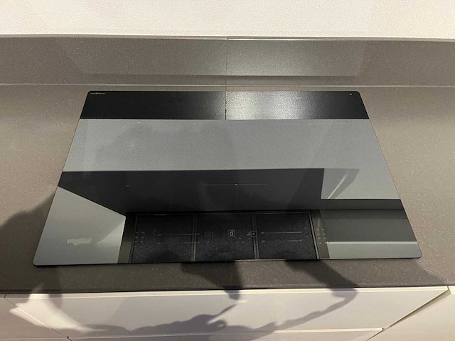 Häcker - keuken met aeg/whirlpool apparatuur - afbeelding 20 van  26