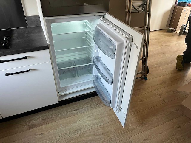 Häcker - keuken met whirlpool apparatuur - afbeelding 6 van  21