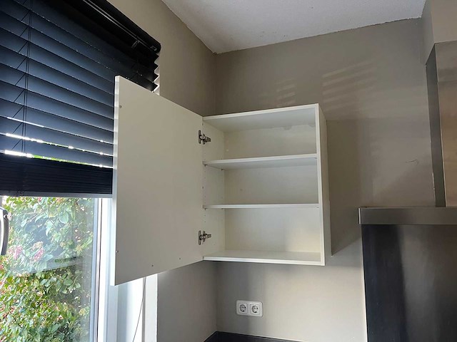 Häcker - keuken met whirlpool apparatuur - afbeelding 9 van  21