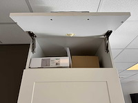 Häcker - showroomkeuken met apparatuur - afbeelding 1 van  35