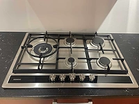 Häcker - showroomkeuken met pelgrim / whirlpool apparatuur - afbeelding 13 van  27
