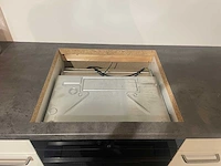 Häcker - showroomkeuken met whirlpool apparatuur - afbeelding 3 van  21