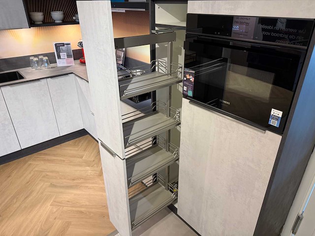 Häcker - showroomkeuken - afbeelding 5 van  18