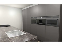 Häcker concept130 topsoft mat lak grafiet eiland keuken - afbeelding 22 van  26