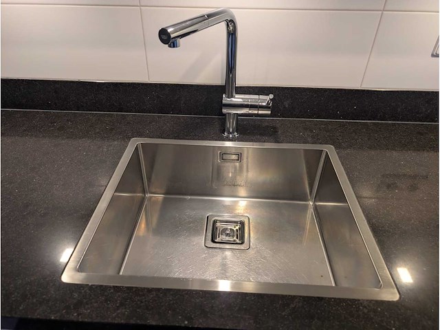 Häcker systemat - keuken met apparatuur - afbeelding 10 van  46