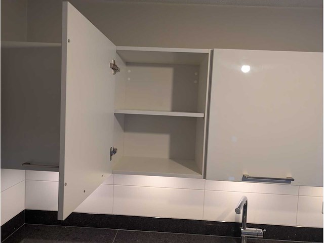 Häcker systemat - keuken met apparatuur - afbeelding 27 van  46