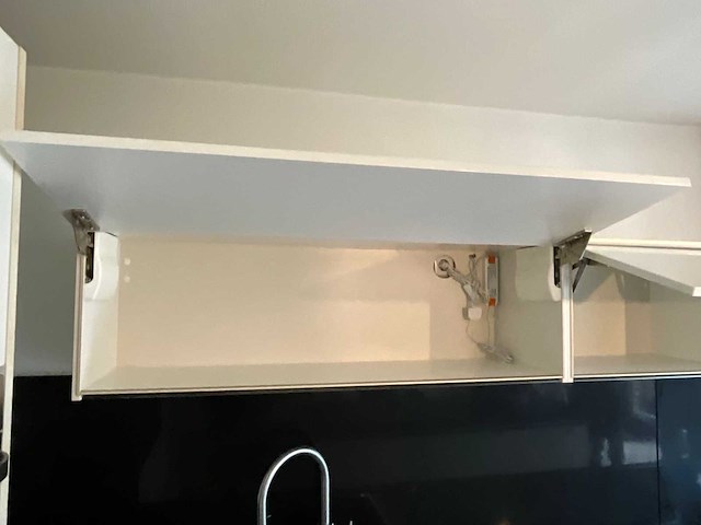 Häcker systemat - keuken met siemens/samsung apparatuur - afbeelding 15 van  43