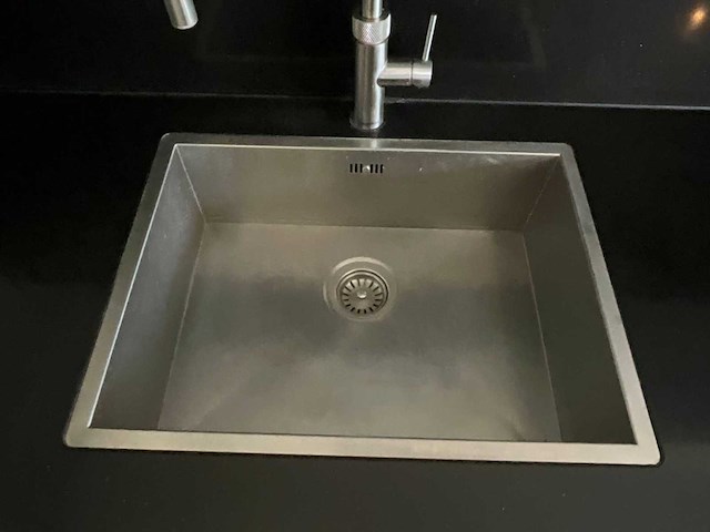 Häcker systemat - keuken met siemens/samsung apparatuur - afbeelding 9 van  29