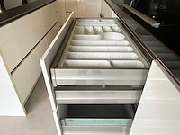 Häcker systemat - keuken met siemens/samsung apparatuur - afbeelding 13 van  29