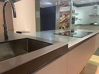 Häcker systemat - showroomkeuken met aeg / bauknecht apparatuur - afbeelding 9 van  45