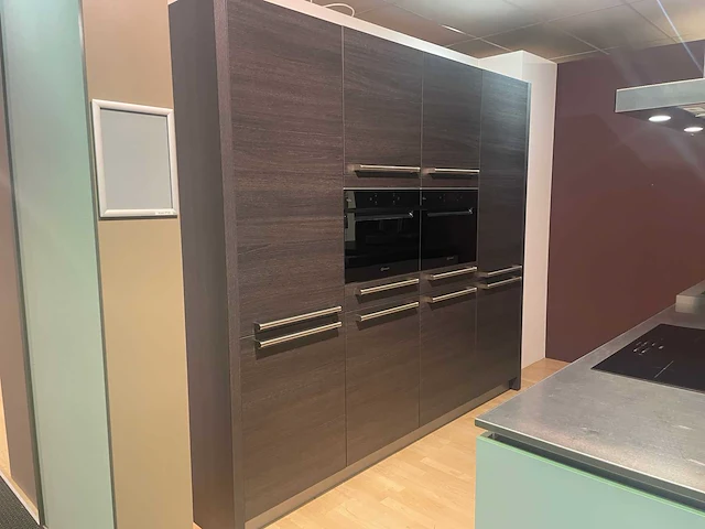 Häcker systemat - showroomkeuken met aeg / bauknecht apparatuur - afbeelding 18 van  45