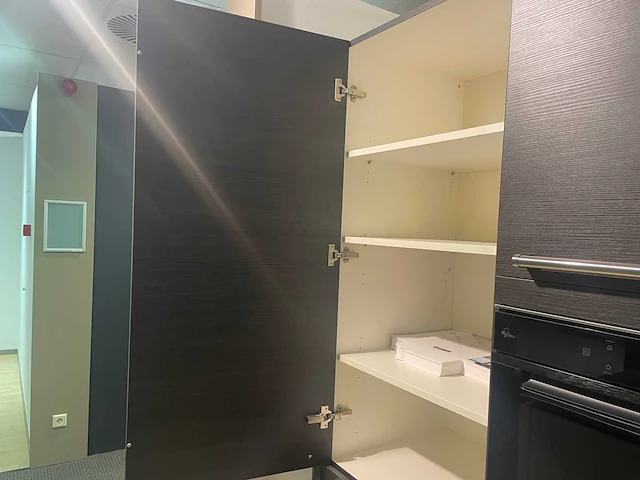 Häcker systemat - showroomkeuken met aeg / bauknecht apparatuur - afbeelding 21 van  45