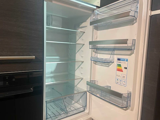 Häcker systemat - showroomkeuken met aeg / bauknecht apparatuur - afbeelding 31 van  45