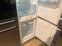 Häcker systemat - showroomkeuken met aeg / bauknecht apparatuur - afbeelding 32 van  45