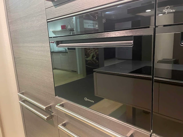 Häcker systemat - showroomkeuken met aeg / bauknecht apparatuur - afbeelding 38 van  45