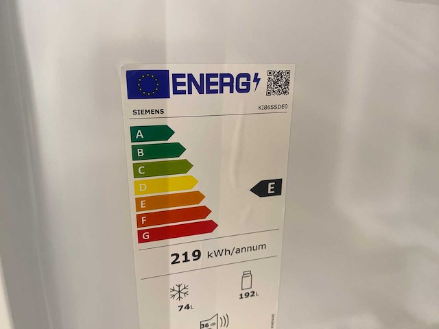 Häcker systemat - showroomkeuken met siemens studioline apparatuur - afbeelding 24 van  25