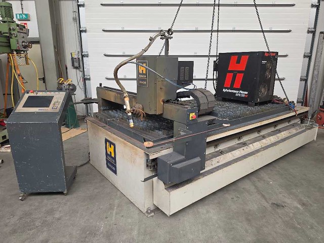 Haco - 2013 - kompakt 3015 - plasmasnijmachine - afbeelding 1 van  20