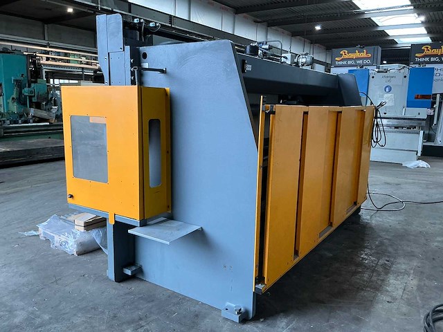 Haco - ppm 36100, 3600mm x 100t - press brake - 2011 - afbeelding 12 van  15