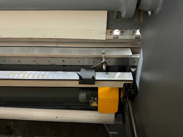 Haco - ppm 36100, 3600mm x 100t - press brake - 2011 - afbeelding 15 van  15