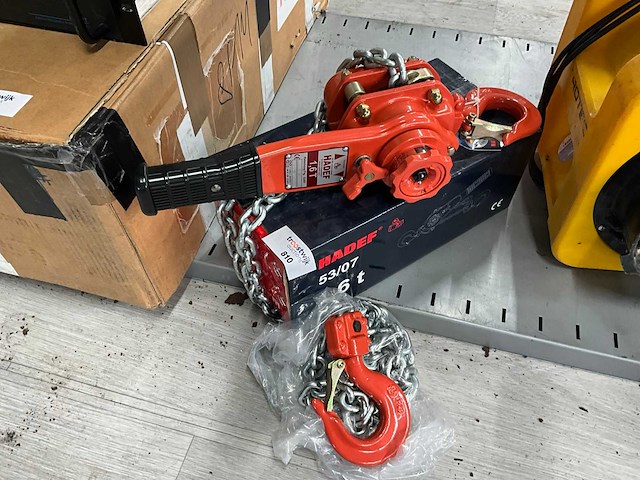 Hadef 1.6t kettingtakel - afbeelding 1 van  5